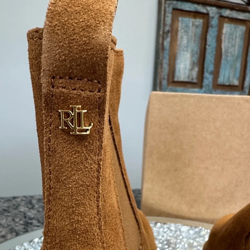 Ralph Lauren Suede Chelsea Lug Boot in whiskey Suede NEW 6